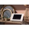 Samsung Galaxy TAB A stand retail