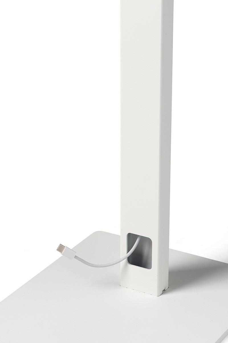 Tabdoq iPad floor kiosk