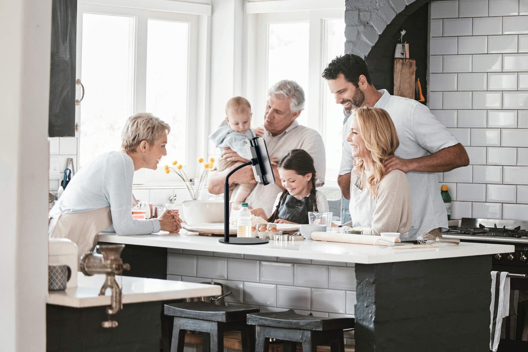 Support de table flexible pour tablettes avec col de cygne